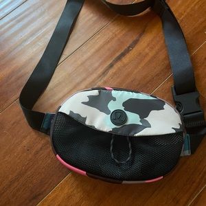 Lululemon belt bag